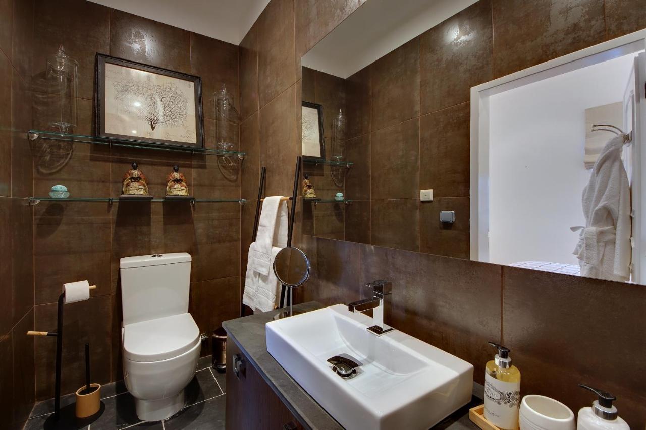 Casa Latino - Oceanfront - Luxury & Charming Villa- Jacuzzi At Rooftop By Dreamvillasalbufeira Eksteriør billede