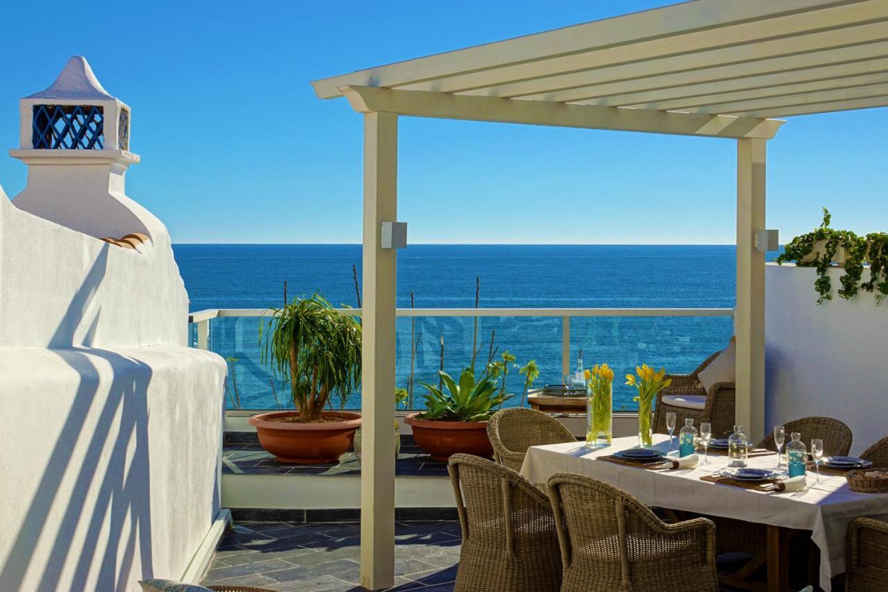 Casa Latino - Oceanfront - Luxury & Charming Villa- Jacuzzi At Rooftop By Dreamvillasalbufeira Eksteriør billede