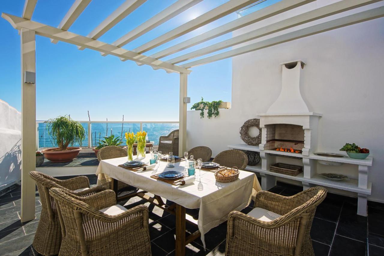 Casa Latino - Oceanfront - Luxury & Charming Villa- Jacuzzi At Rooftop By Dreamvillasalbufeira Eksteriør billede