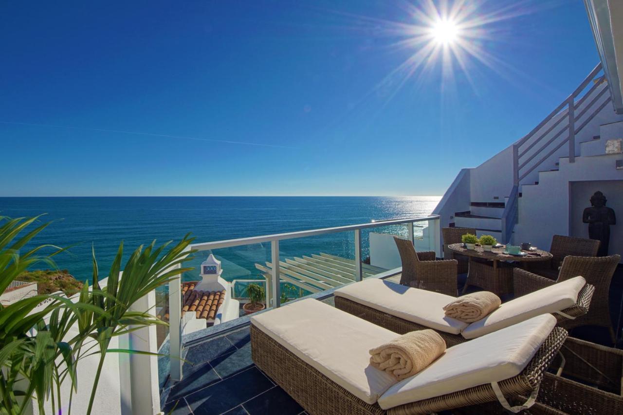 Casa Latino - Oceanfront - Luxury & Charming Villa- Jacuzzi At Rooftop By Dreamvillasalbufeira Eksteriør billede